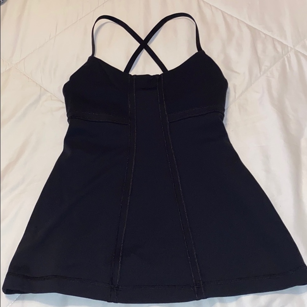 Lulu lemon open back top size 4